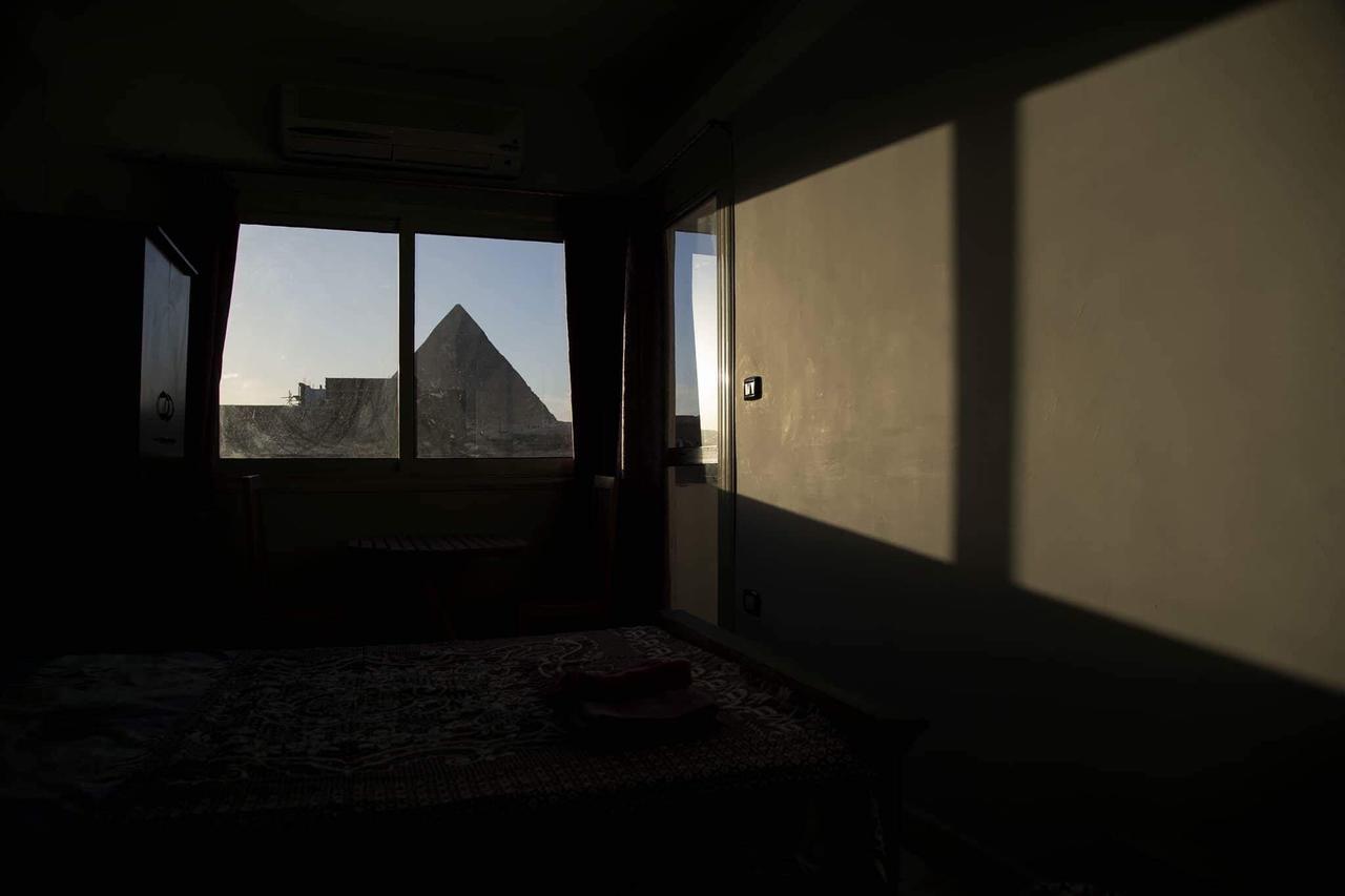 Cheops Pyramids Inn Kafret el-Gabal Exteriör bild